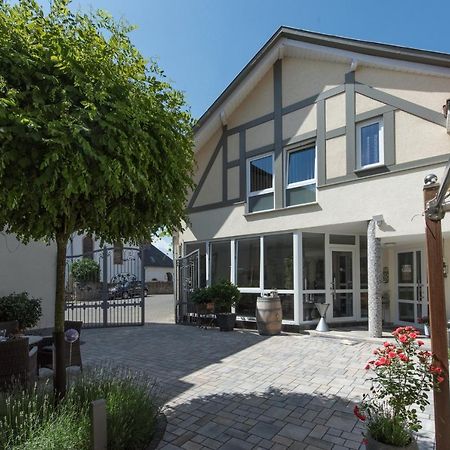 Gaestehaus Schmitt Appenheim Exterior photo